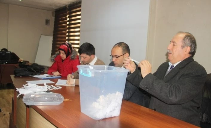 70 kişilik temizlik görevlisi için kura çekimi