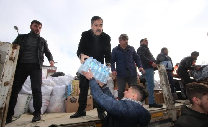 Ahlat’tan Elazığ için yardım seferberliği