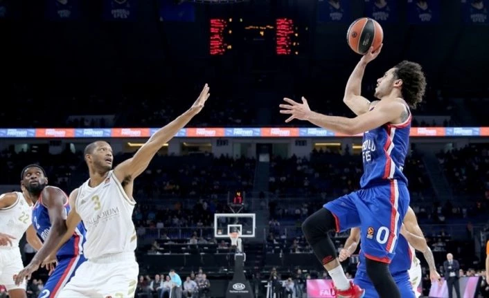 Anadolu Efes Real Madrid