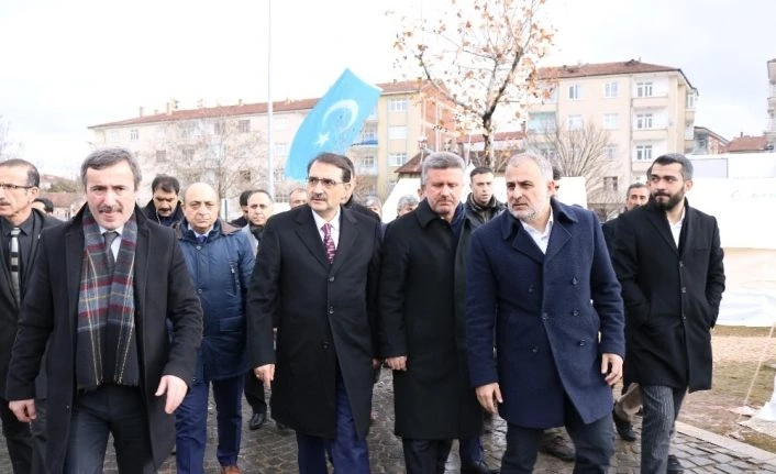 Bakan Dönmez: “Hasarlı binaların Ocak ayına ait faturalarını 90 gün süre ile erteledik"