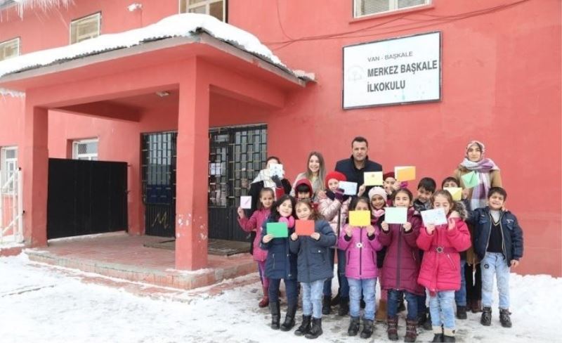 Başkaleli öğrencilerden Kütahya’daki ‘Kardeş Okula’ sevgi mektubu
