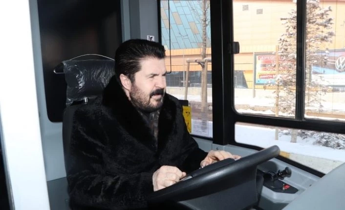 Başkan Sayan: “İmamoğlu, her şey çok güzel olacak demişti; her şeyi berbat etmeye başladılar”