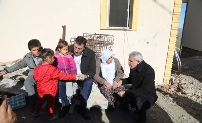 Battalgazi ilçesinde de depremin yaraları sarılıyor