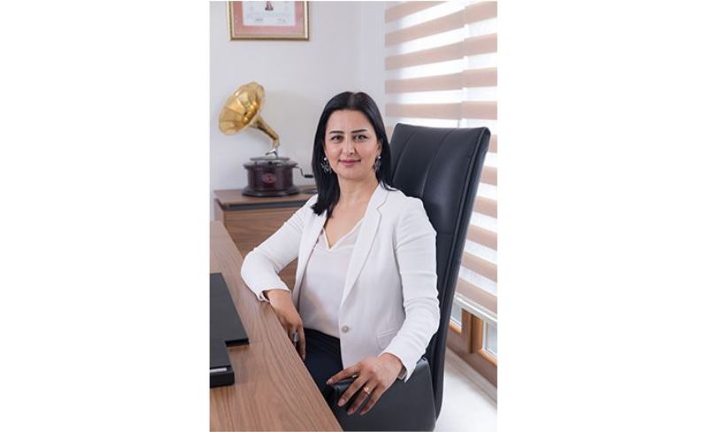 Boşanan kadın çocuğuna soyadını verebilir mi?