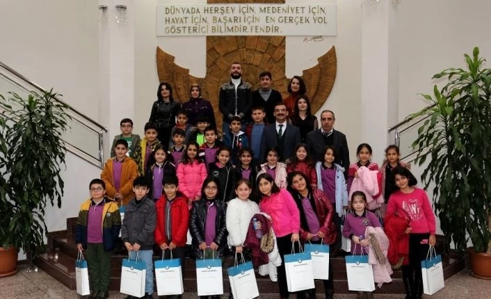 “Bu Kış Üşüyen Çocuk Kalmasın” projesine destek