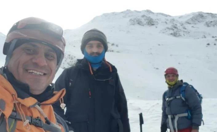 Dağcılar, 2 bin 148 rakımlı Mastar Dağı’na tırmandı