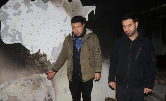 Van Tuşba'da eksi 15 derecede evsiz kaldılar