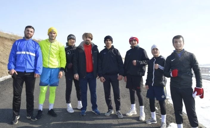 Eksi 25 derece soğukta Olimpiyat Oyunları’na hazırlanıyor