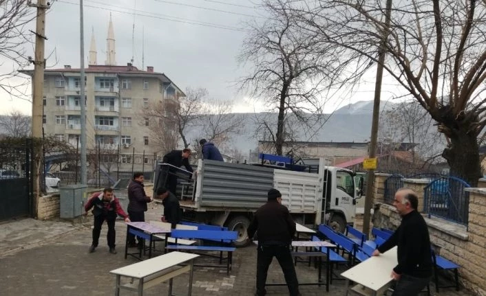 Elazığ’da 266 öğrencinin eğitim gördüğü ağır hasarlı okul boşaltıldı