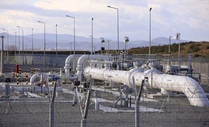Elektrik üretim yatırımlarında başı 