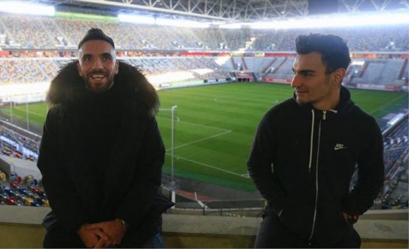 Fortuna Düsseldorflu Kaan Ayhan ve Kenan Karaman