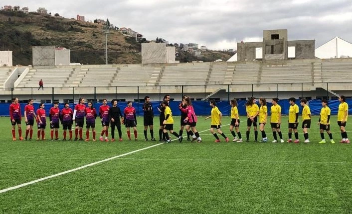 Gençler Gücüspor- Trabzon 1923 sporu 7- 0 mağlup etti
