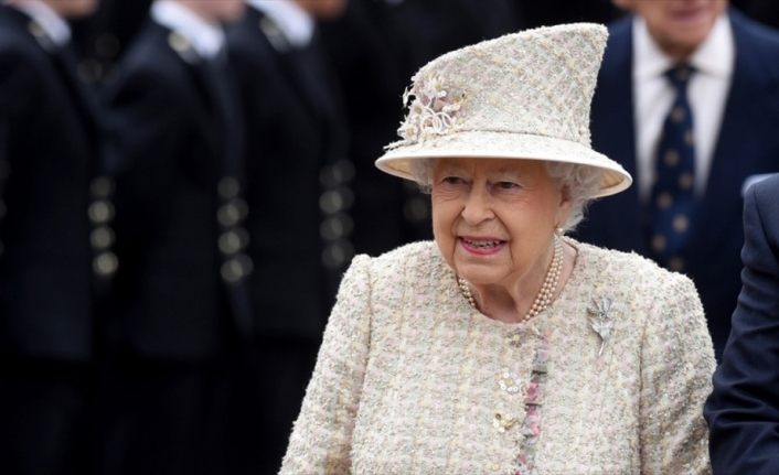 Kraliçe 2. Elizabeth Brexit yasasına onay verdi