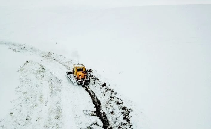 Malatya’da kardan kapanan yollar açılıyor