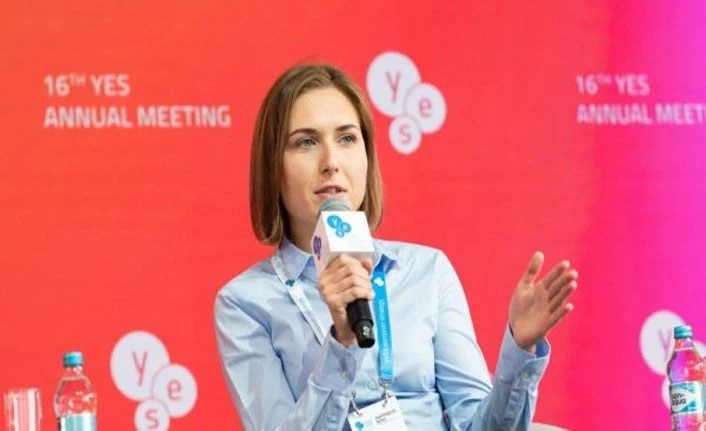 Ukrayna'da bakanın maaş memnuniyetsizliği