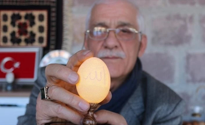 Yumurta kabuğuna 11 bin  827 delikle sanat