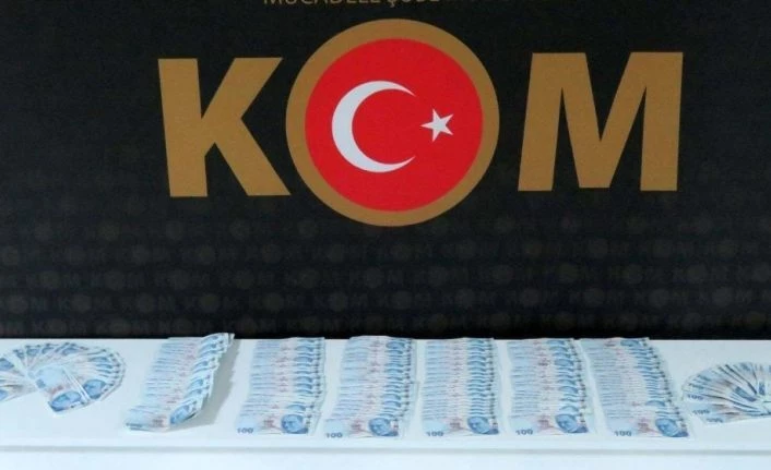 82 bin TL değerindeki aracı sahte parayla satın alan 2 kişi tutuklandı