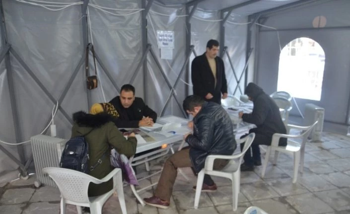 AFAD’ın müracaat çadırına 15 bin başvuru yapıldı