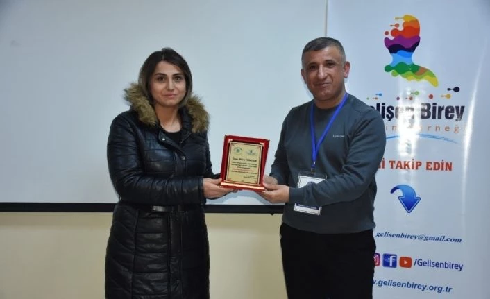 “Bağımlılıkla Mücadele Ailede Başlar” semineri düzenlendi