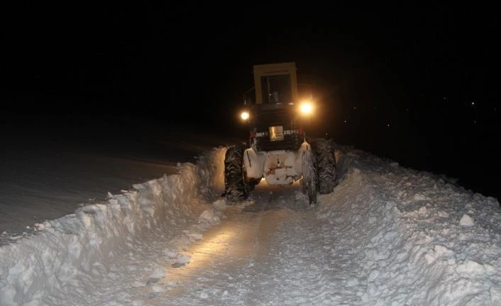 Başkale’de doğum hastası kadın 5 saatte kurtarıldı