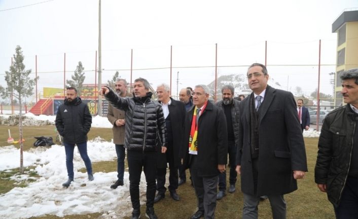 Başkan Güder Yeni Malatyaspor’a moral ziyaretinde bulundu