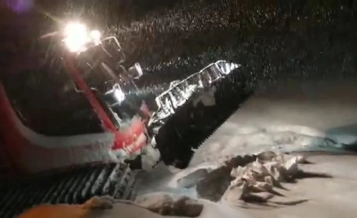 Bingöl’de karlı yollar hasta olan çocuklar için aşıldı