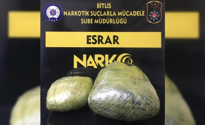 Bitlis’te 2 kilo 232 gram esrar ele geçirildi