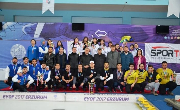 Curlingte UNİLİG’in şampiyonu Atatürk Üniversitesi
