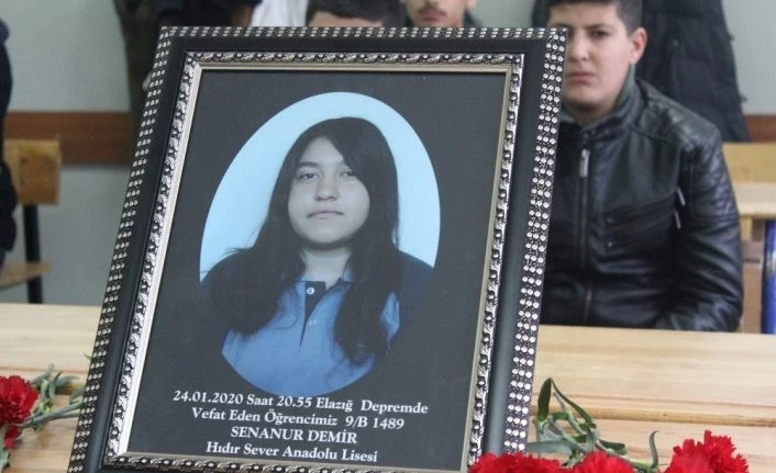 Depremde ölen Sena Nur’un masası boş kaldı