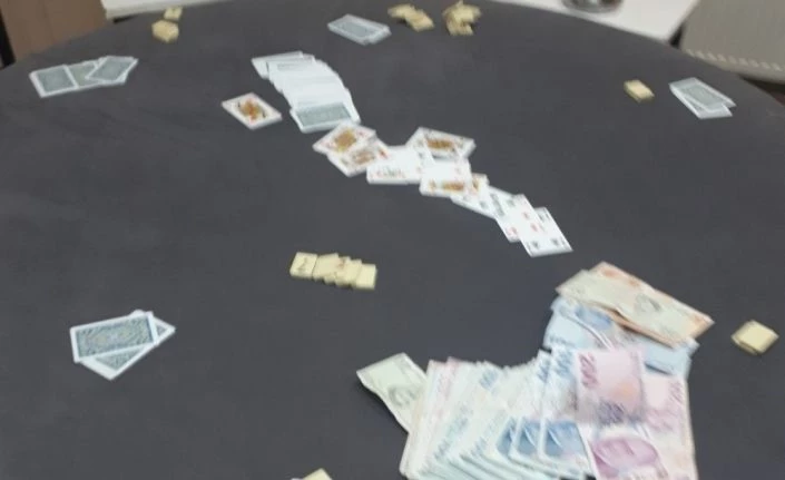 Dernek lokaline kumar baskını