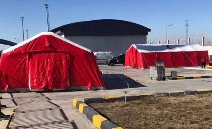 Dilucu Gümrük Kapısı’na Sahra Hastanesi kuruldu