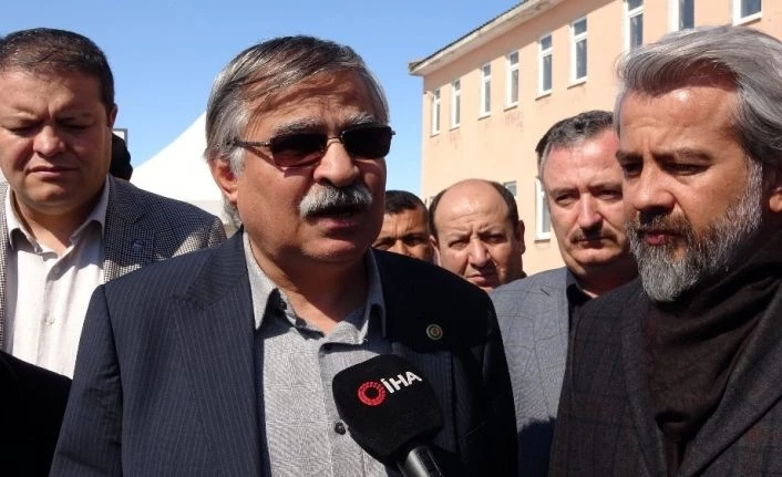 Eğitim Bir-Sen heyeti deprem bölgesinde