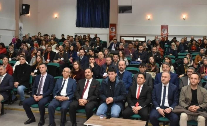 Erzincan’da soru hazırlama teknikleri kursunun açılışı yapıldı