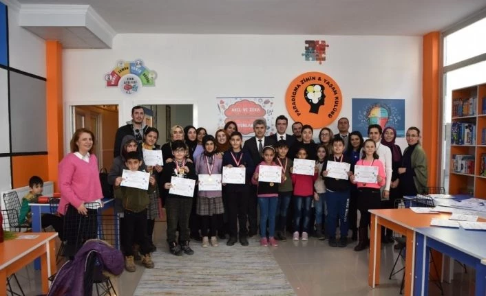 Iğdır’da Akıl ve Zeka Oyunları Turnuvası düzenlendi