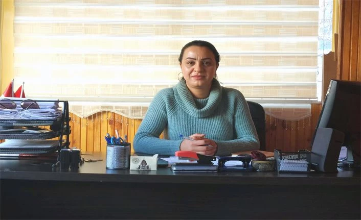 İpekyolu Bahçıvan Mahallesi Muhtarı Nurten Sağlam İdlib şehitleri için taziye mesajı yayımladı
