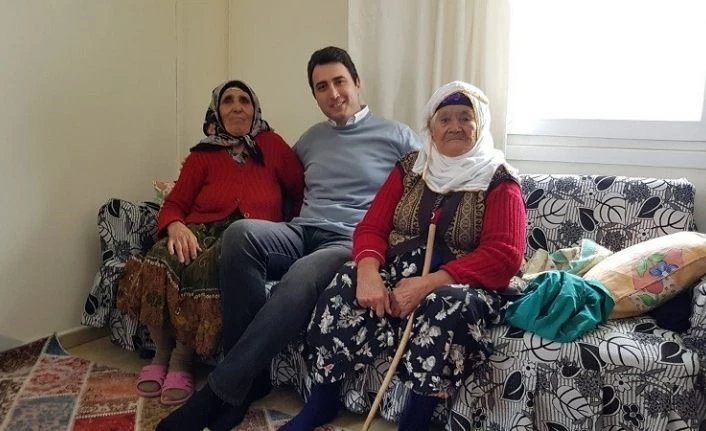 Kaymakam Kuruca’dan yaşlılara ziyaret