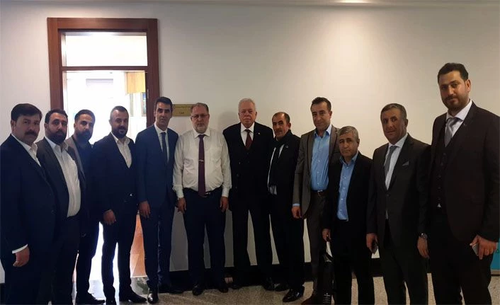Kocaeli Vanlılar Derneği'nden Ak Parti Van Milletvekili Gülaçar’a ziyaret