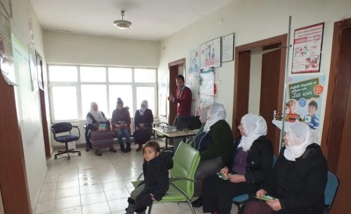 Malazgirt’te ‘Madde Bağımlılığı ve Rahim Ağzı Kanseri’ konulu seminer