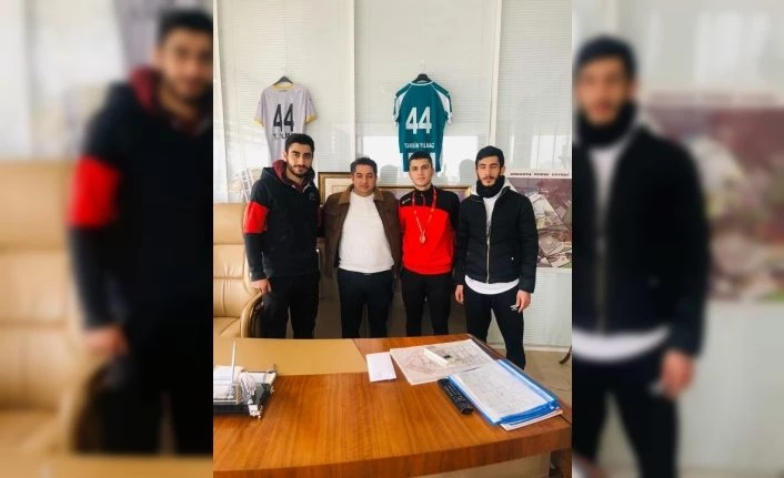 Milli Kick Boksçu Yakup Yiğit’ten Tahsin Yılmaz’a ziyaret