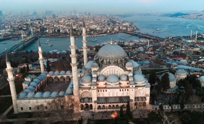 Prof. Dr. Gündoğdu, Mimar Sinan