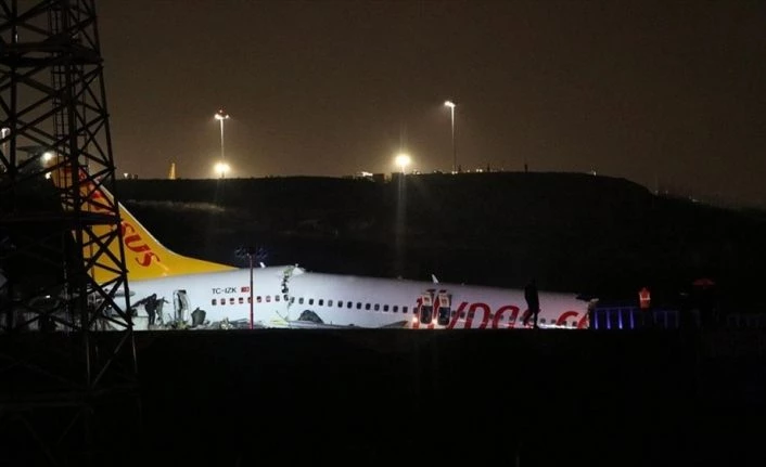 Sabiha Gökçen Havalimanında bir uçak pistten çıktı
