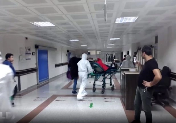 Sağlık Bakanı Koca: Doğubeyazıt'ta 18 kişi karantinaya alındı