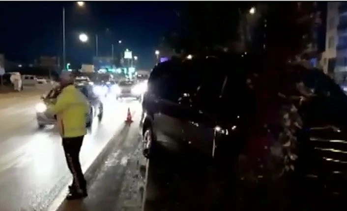 Son dakika: AK Parti'li Mehmet Özhaseki, Menderes Türel ve Yusuf Ziya Yılmaz trafik kazasında yaralandı