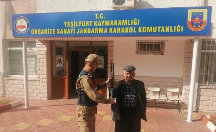 Tüfek hırsızları yakalandı