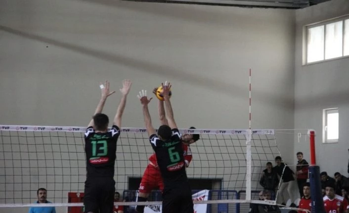 TVF Erkekler 1. Lig: Solhanspor: 3 - Akkuş Bld: 2