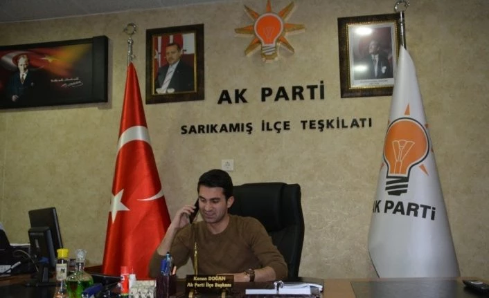 AK Parti Sarıkamış İlçe Teşkilatı’ndan 65 yaş üstü üyelere telefon