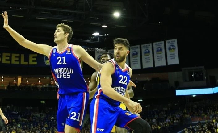 Anadolu Efes, Valencia Basket maçına 90