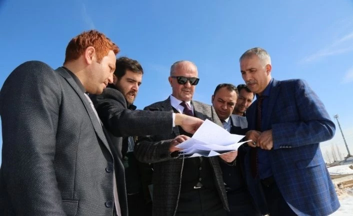 Tuşba Belediye Başkanı Akman’dan bölgenin en büyük ‘millet bahçesi’ müjdesi