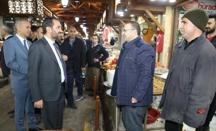 Başkan Şerifoğulları;" Elazığımız gelişecek, eski yapı stokları tamamen ortadan kaldırılacak"