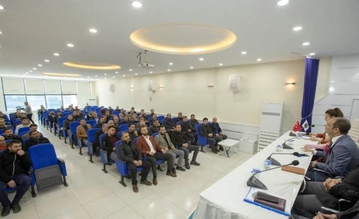 İpekyolu Belediye Başkan Vekili Aslan esnaflarla bir araya geldi